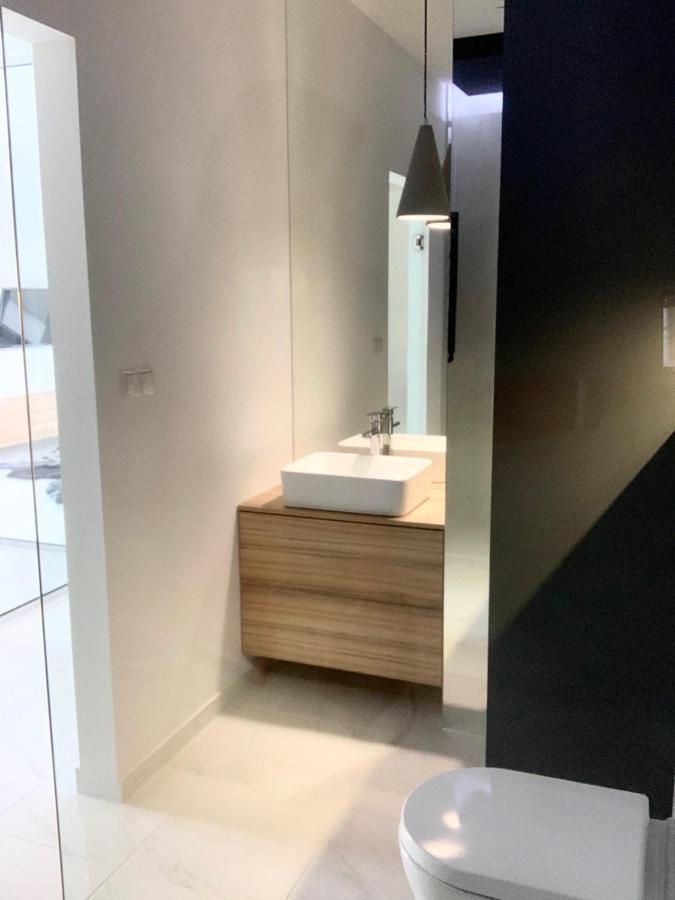 El Apartments - Antares Poznan Ngoại thất bức ảnh