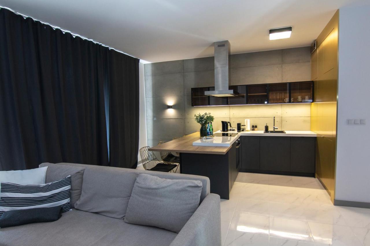 El Apartments - Antares Poznan Ngoại thất bức ảnh