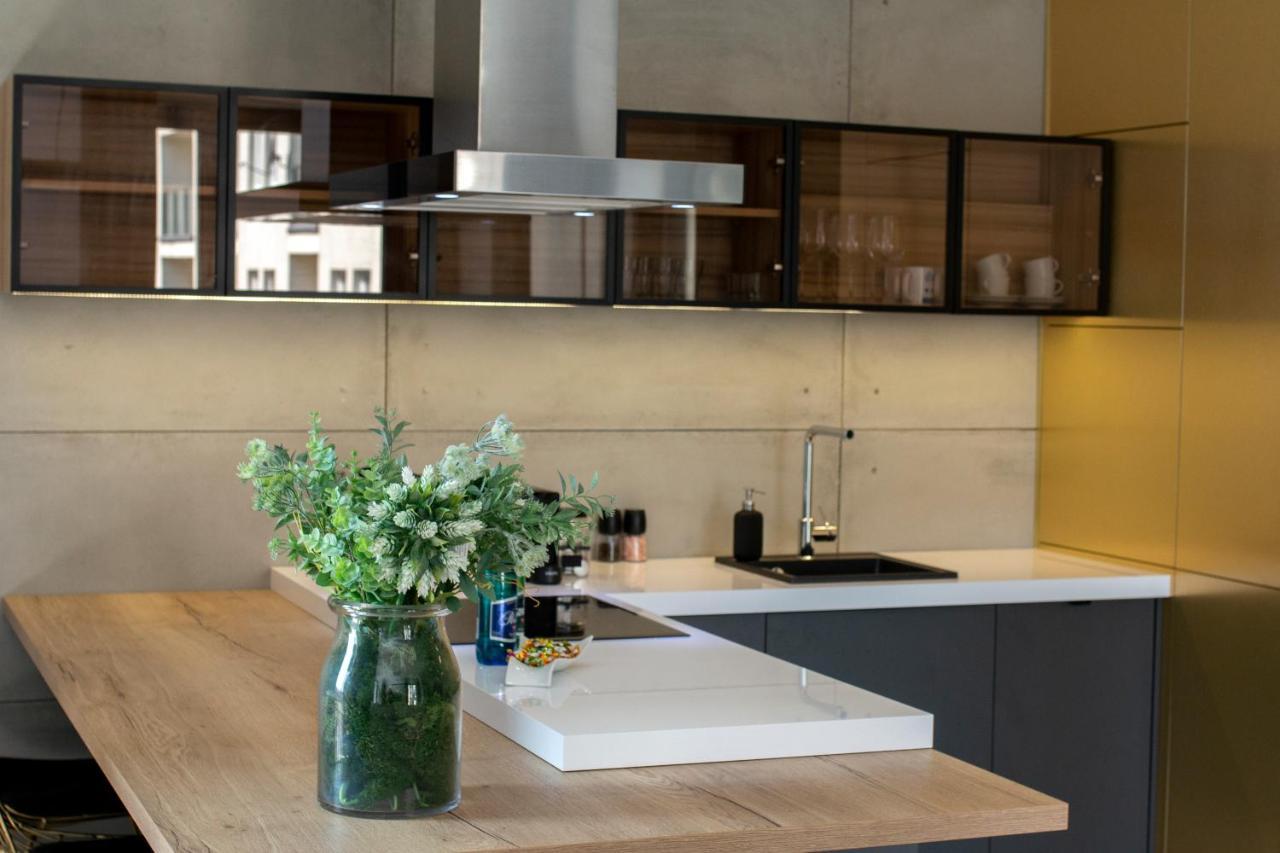 El Apartments - Antares Poznan Ngoại thất bức ảnh