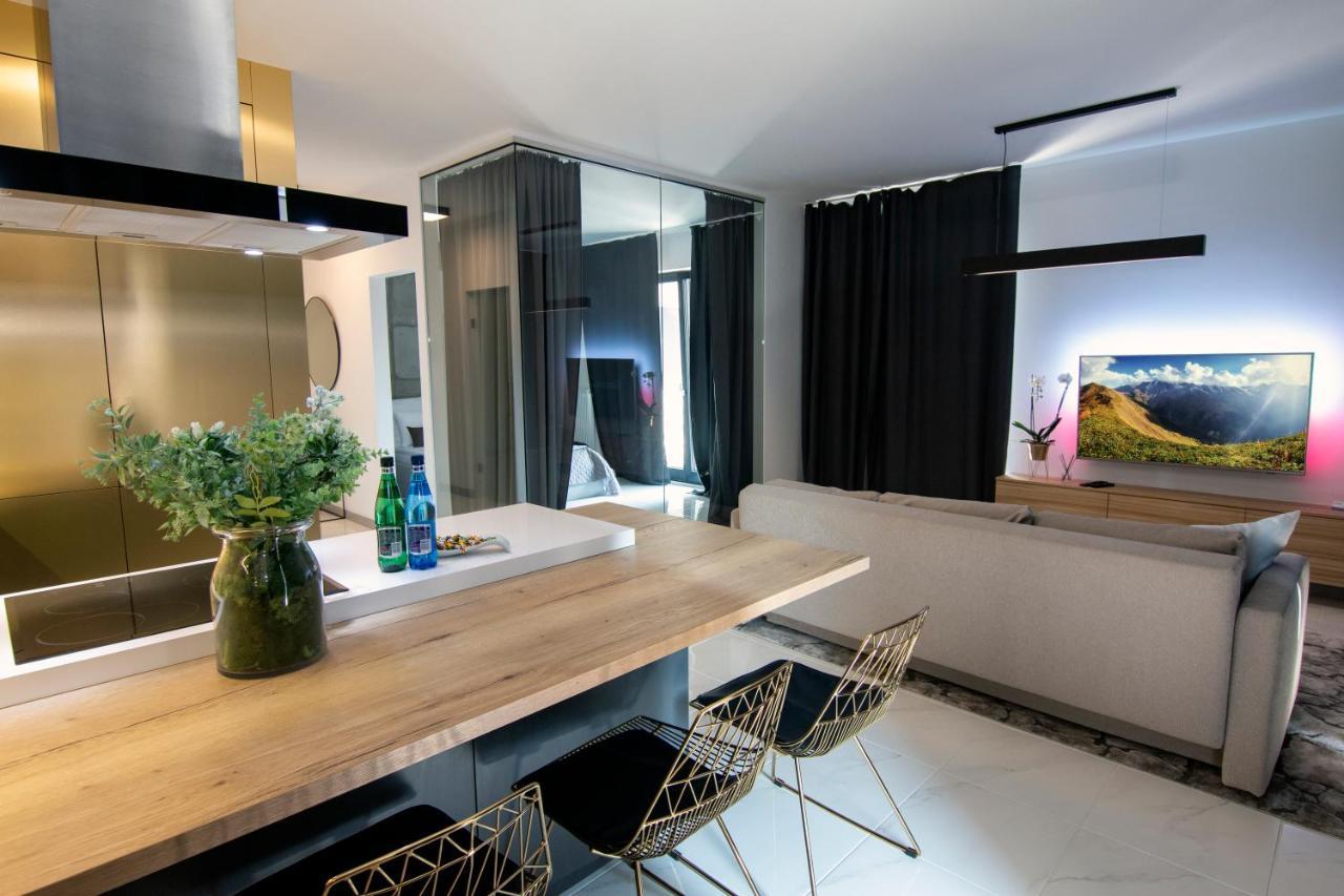 El Apartments - Antares Poznan Ngoại thất bức ảnh