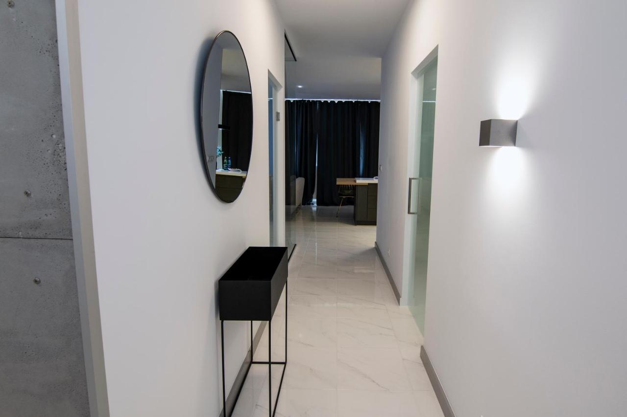 El Apartments - Antares Poznan Ngoại thất bức ảnh