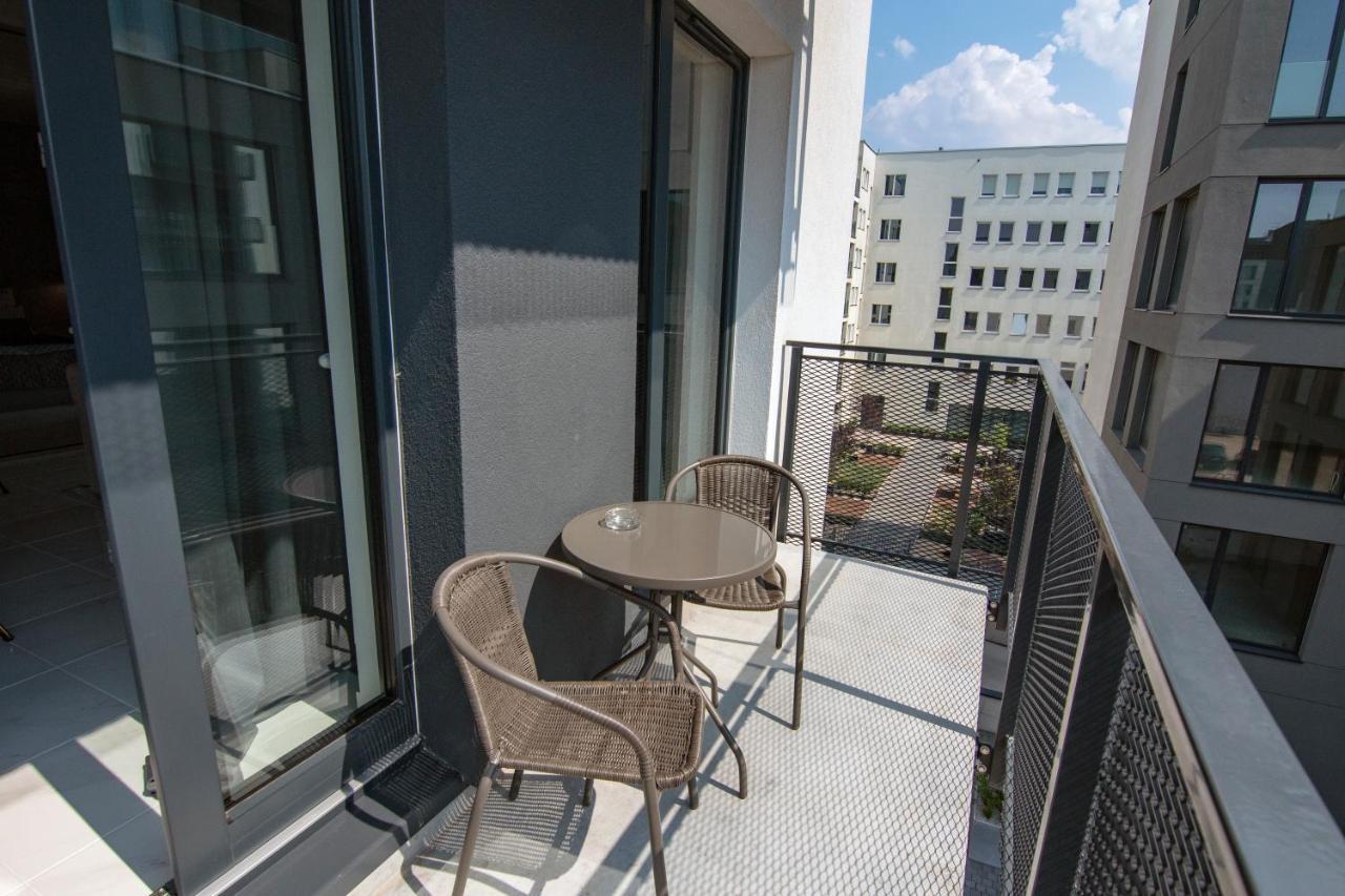 El Apartments - Antares Poznan Ngoại thất bức ảnh